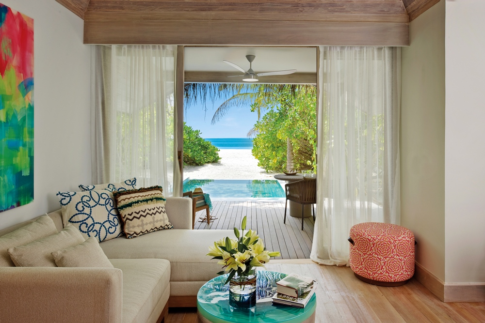 content/hotel/Kanuhura/Accommondation/Beach Pool Villa Sunset/Kanuhura-Acc-BeachPoolVillaSunset-03.jpg